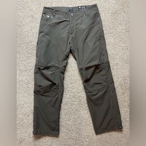 Kuhl Pants Mens 38x32 Stealth Liberator Convertible Outdoors Pants EXCELLENT